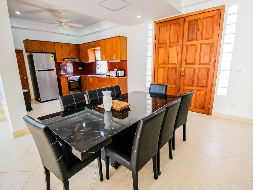 Naklua Pool Villa By Pattaya Sunny Rentals Extérieur photo
